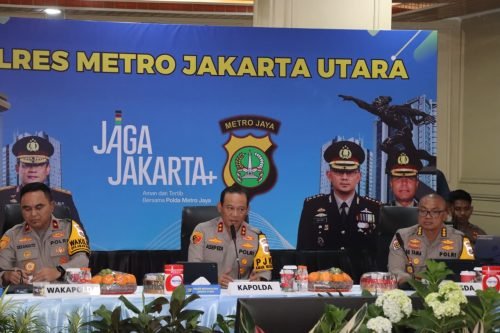 Kapolda Metro Jaya Tinjau Pelayanan di Polres Jakut